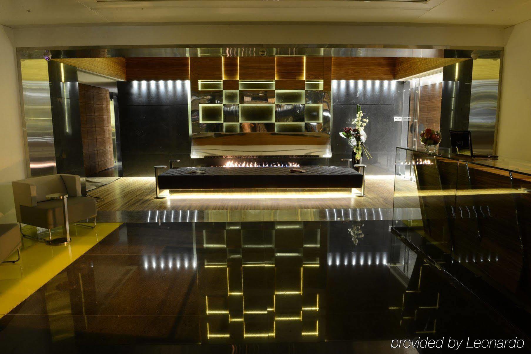 Warwick Stone 55 Hotel Beirut Exterior photo