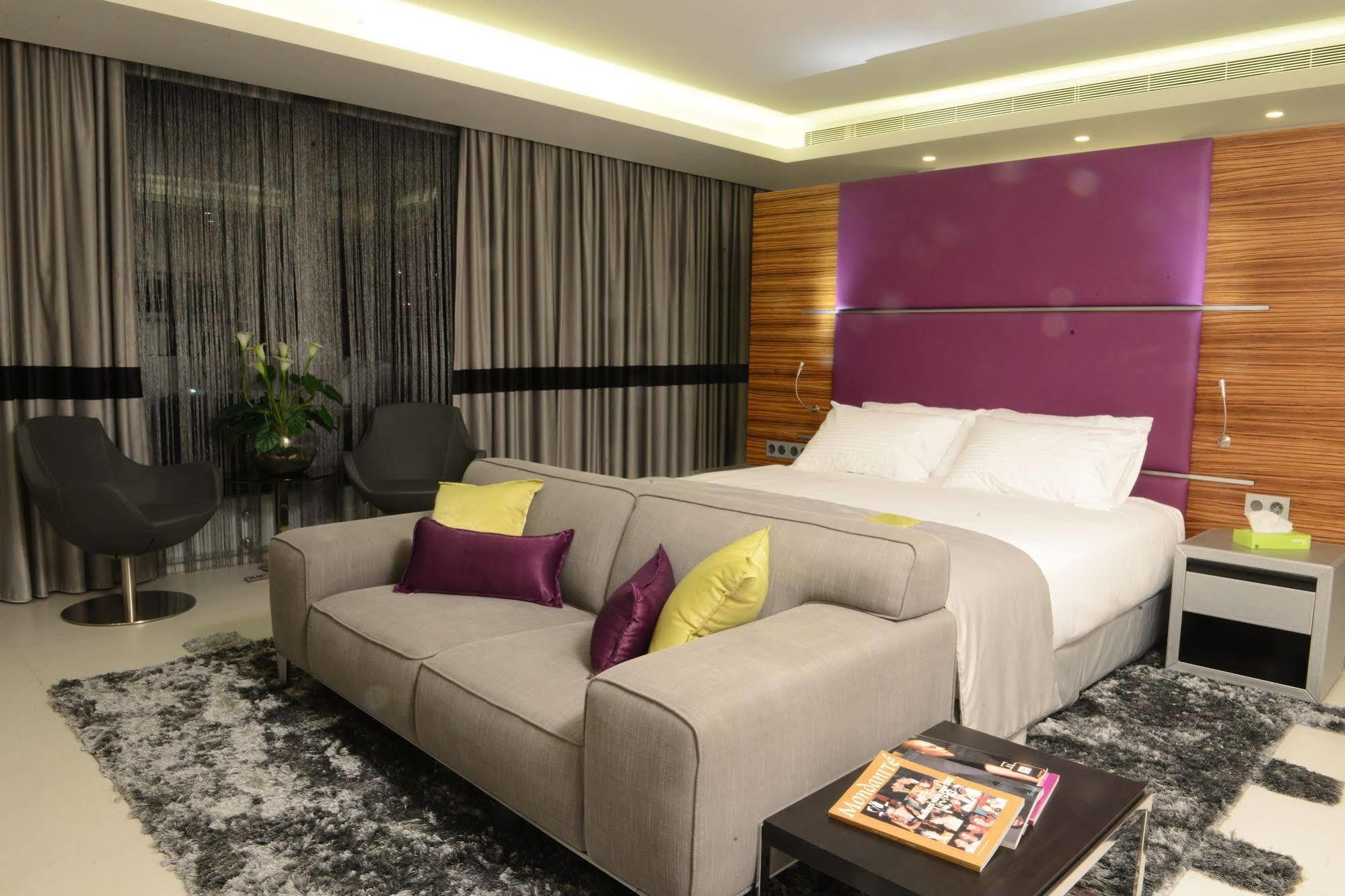 Warwick Stone 55 Hotel Beirut Exterior photo