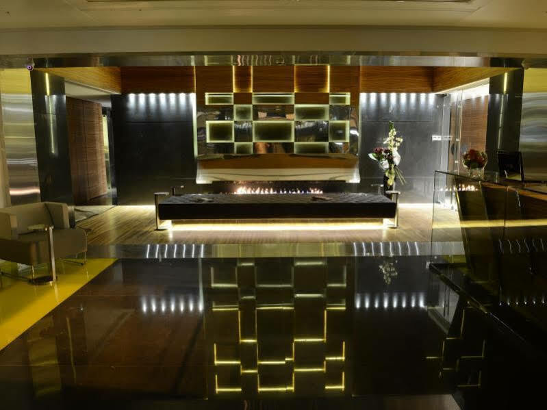 Warwick Stone 55 Hotel Beirut Exterior photo